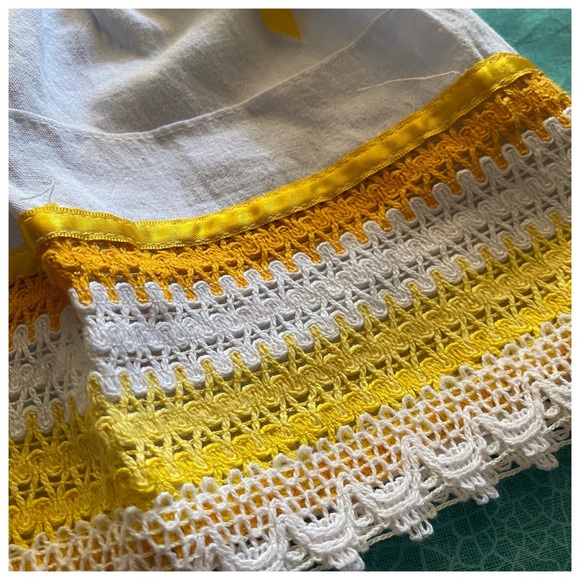 Artesanias Donaji embroidered dress NWOT - Picture 3 of 5